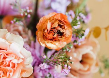 12 local florists offering special Mother’s Day gifts